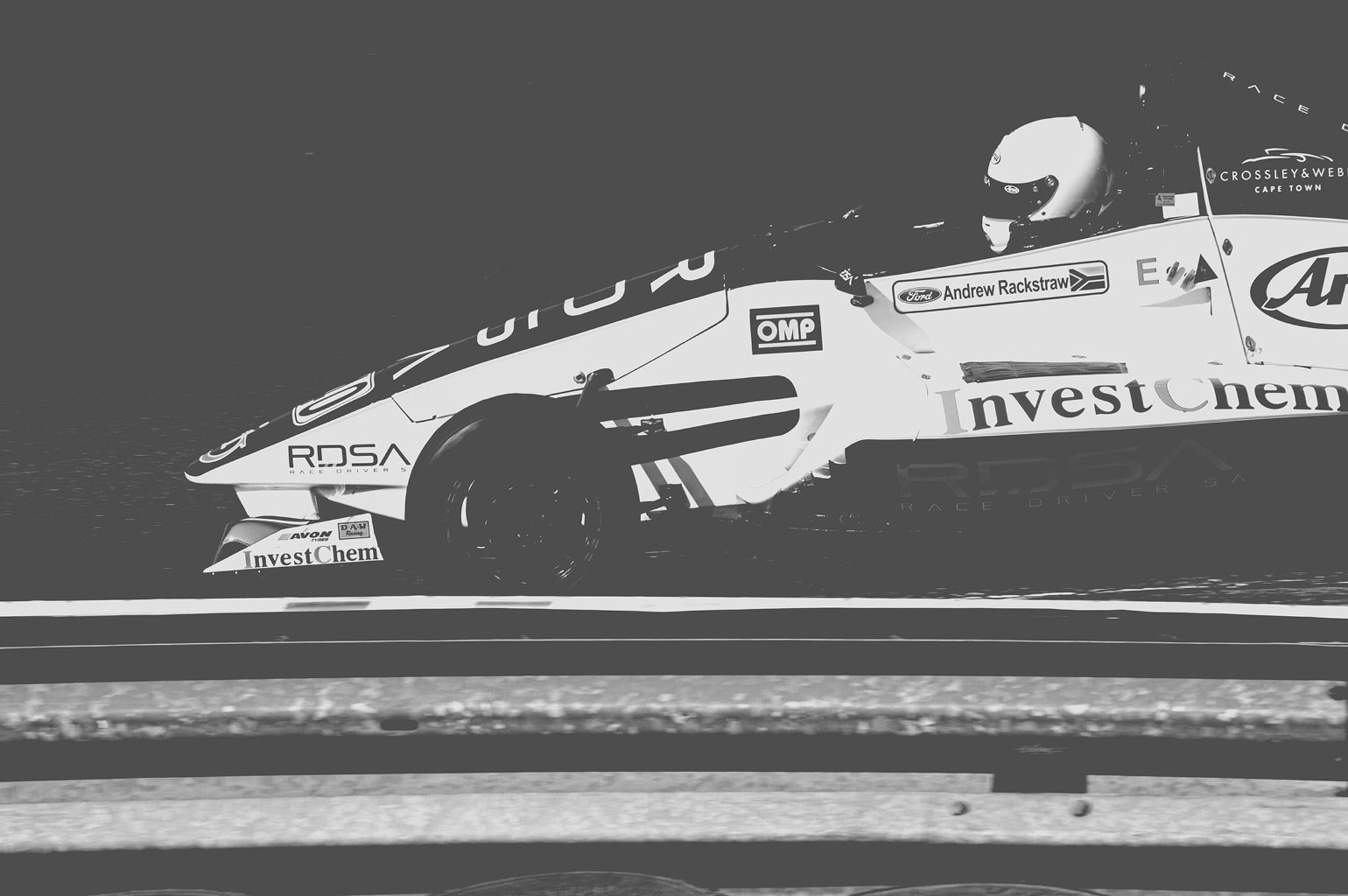 2019-07-27 - n18-55 - bw - ZA - Zwartkops Raceway - Front of racecar