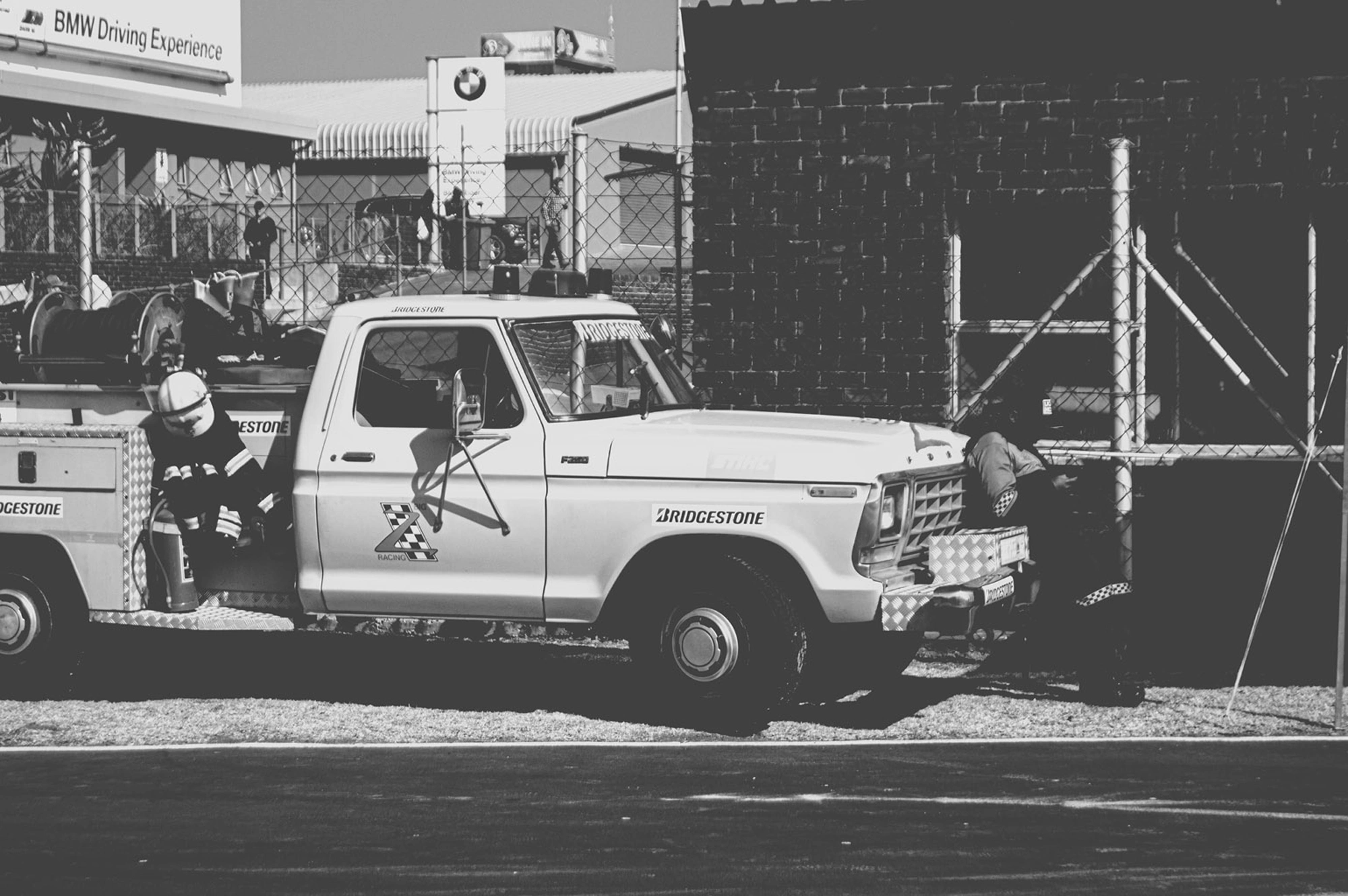 2019-07-27 - n18-55 - bw - ZA - Zwartkops Raceway - Tow truck