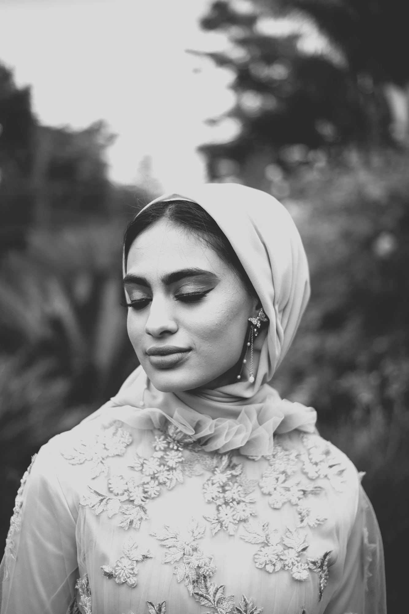 2021-12-05 - xt35 - bw - ZA - Lenasia - MD Portrait 6