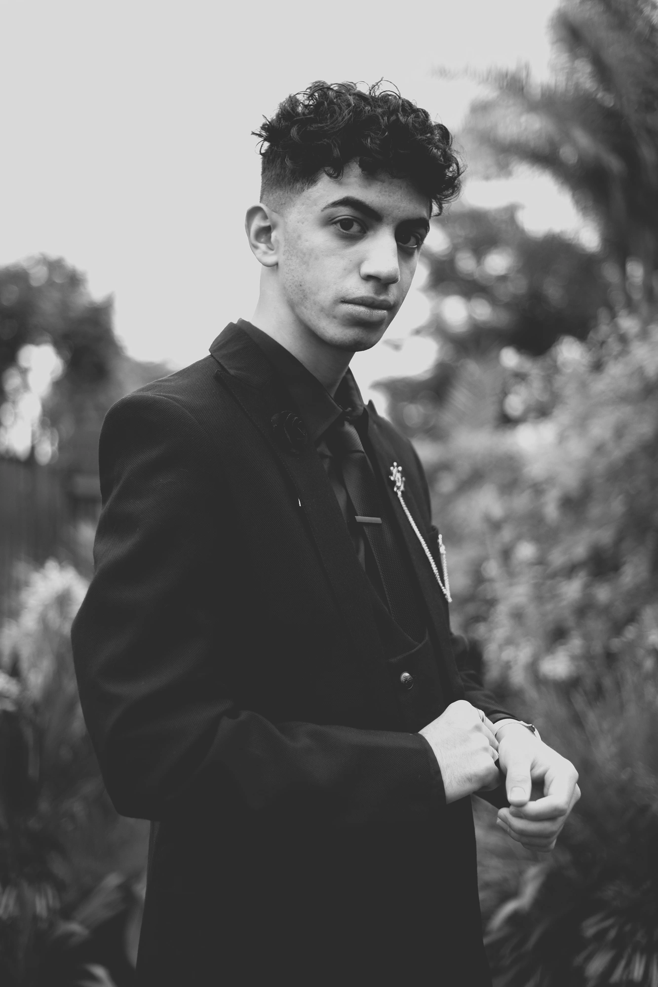 2021-12-05 - xt35 - bw - ZA - Lenasia - MD Portrait 7